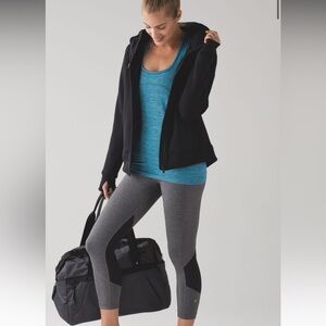 Lululemon Swiftly Tech Racerback Indian Ocean/Black 8